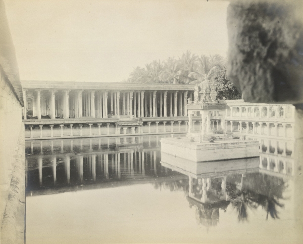 old theppakulamTiruvanaikoil